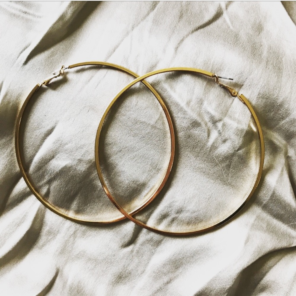 BOUTIQUE Oversized 3.5” Hoop Earrings in Gold Tone - Picture 1 of 2